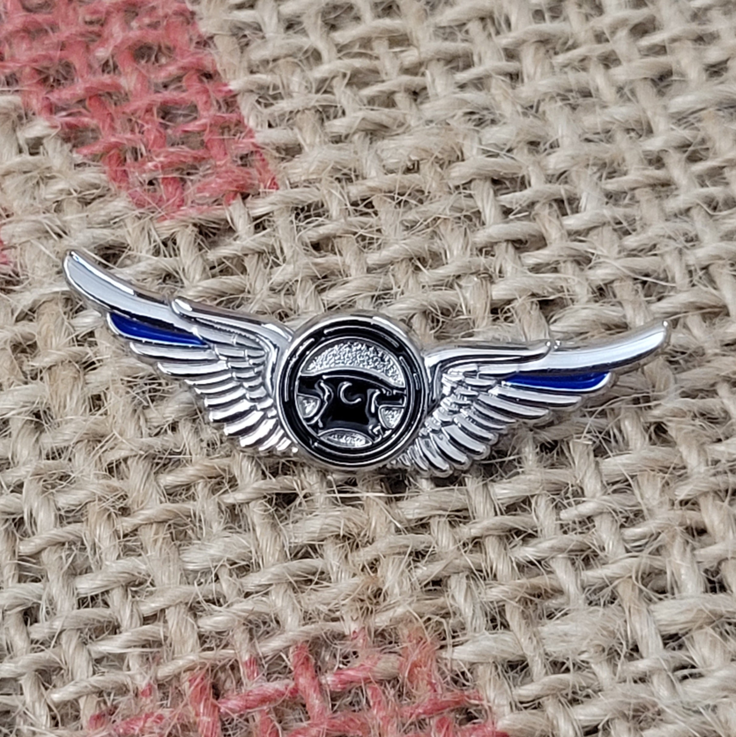 Advanced Driver - Pin Badge - Silver